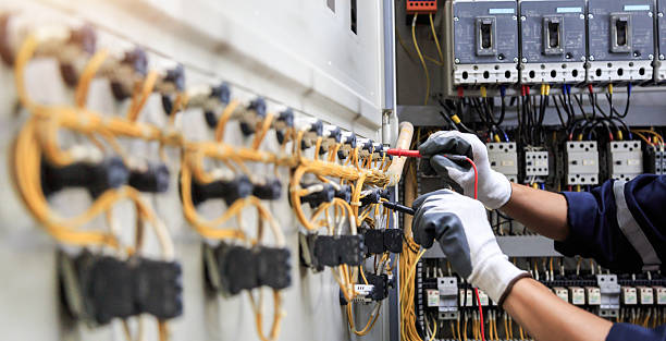 Professional Electrician technician working in Lucas, TX